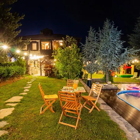 Villa дедовата къща *